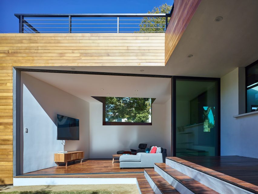 Fenlon House by Martin Fenlon Architecture