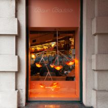 Gabriel Scott installs cocktail-inspired lights at Milan’s legendary Bar Basso