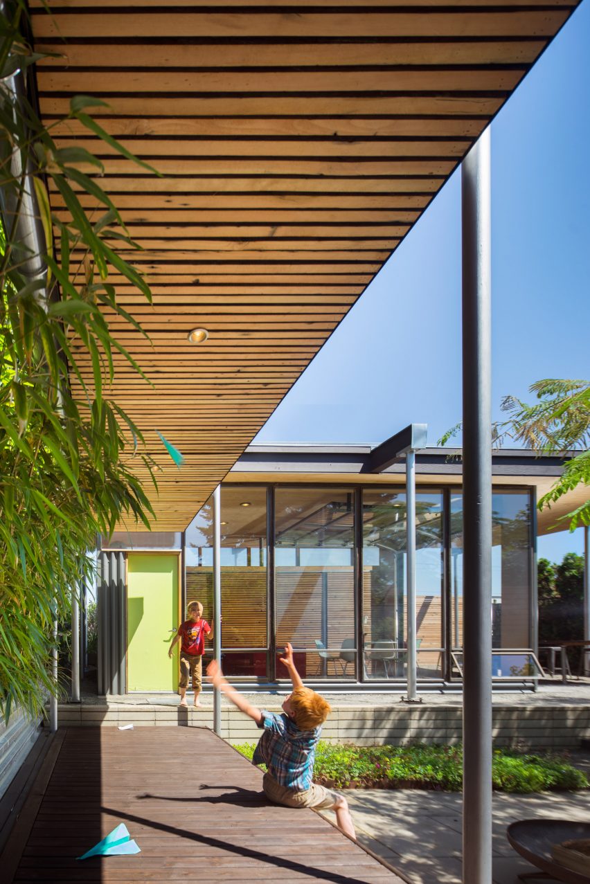 Grasshopper Studio by Wittman + Estes
