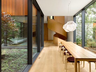 House on Ancaster Creek by Williamson Williamson