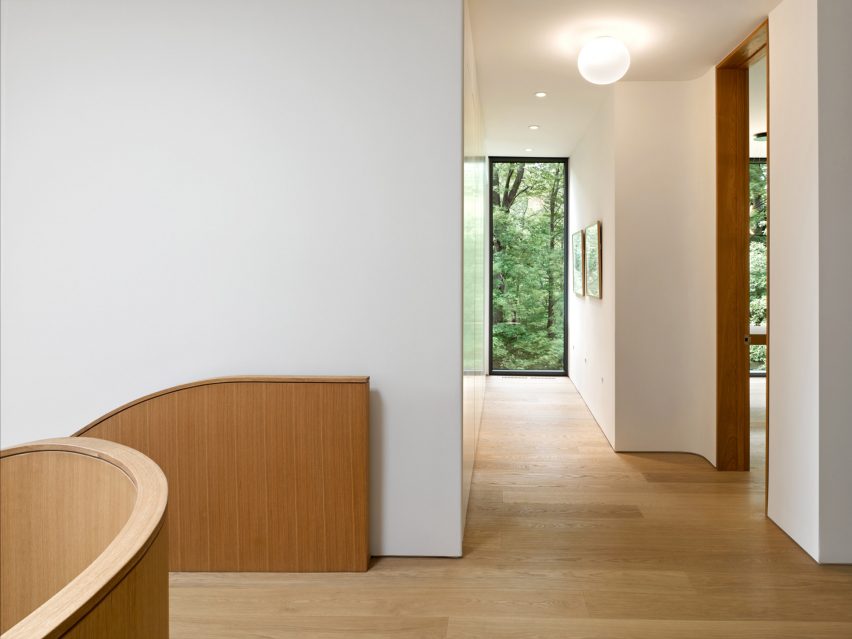 House on Ancaster Creek by Williamson Williamson