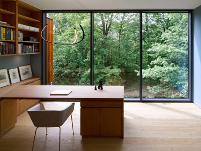 House on Ancaster Creek by Williamson Williamson