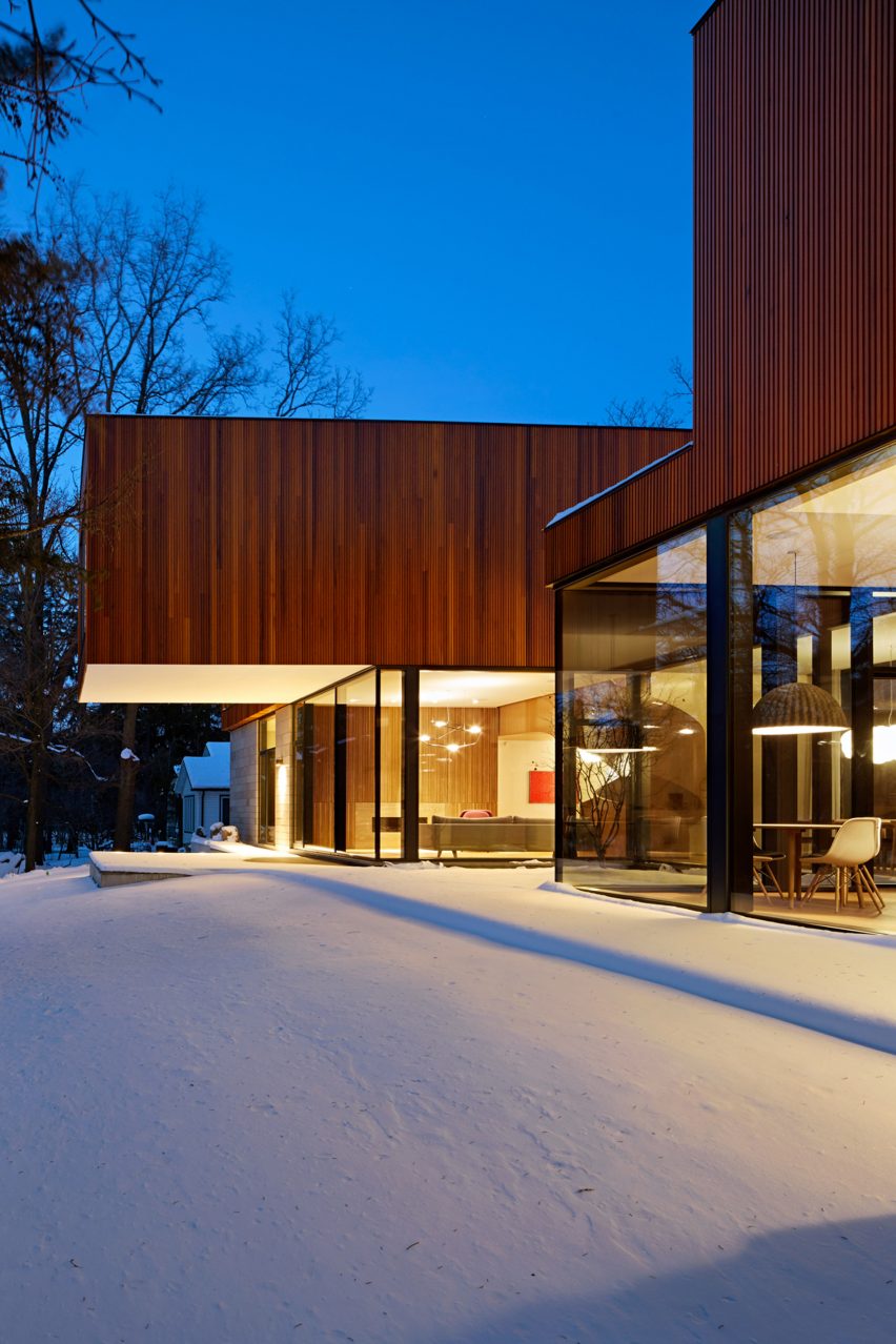 House on Ancaster Creek by Williamson Williamson