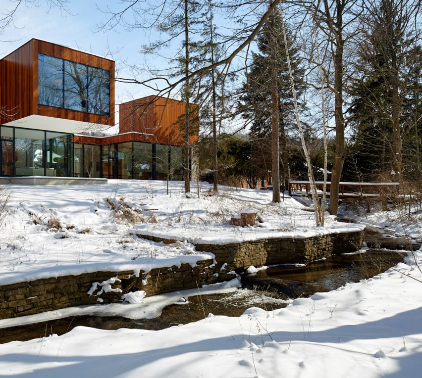 House on Ancaster Creek by Williamson Williamson