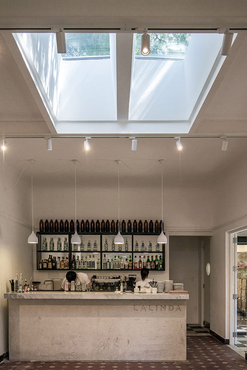La Linda Bakery by Pedro Livni