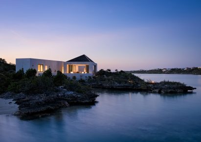Le Cabanon by Rick Joy