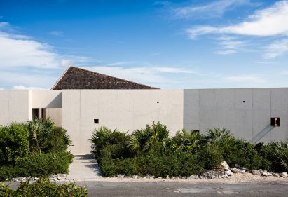 Le Cabanon by Rick Joy