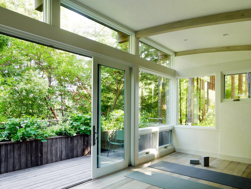 Mill Valley Cabins by Feldman Architecture