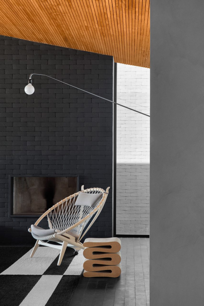 MV House by Studio Guilherme Torres