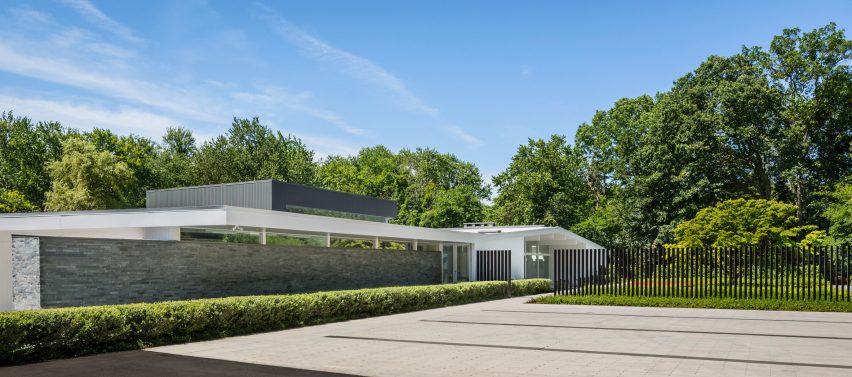 New Canaan Residence by Joel Sanders Architect