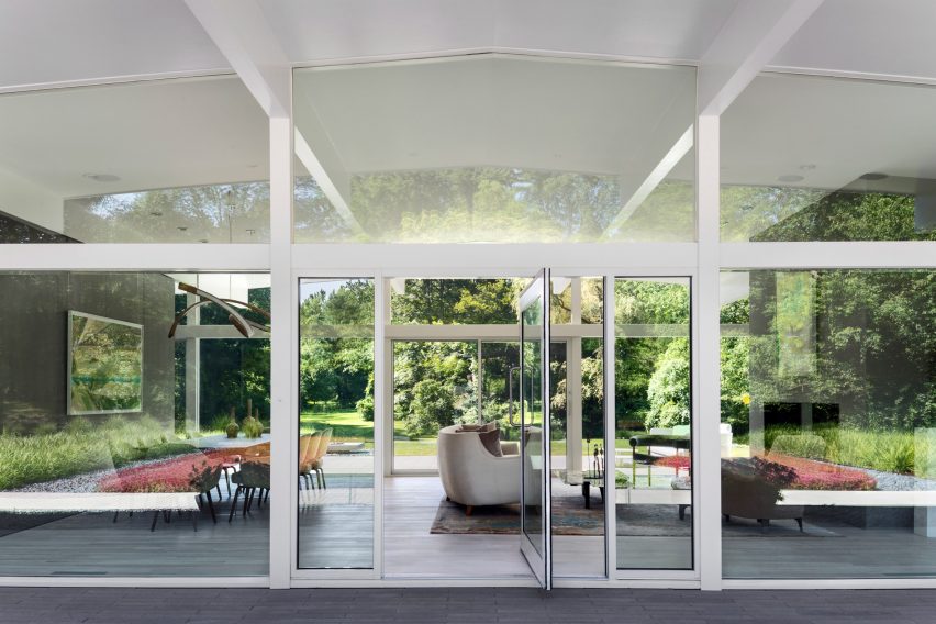 New Canaan Residence by Joel Sanders Architect