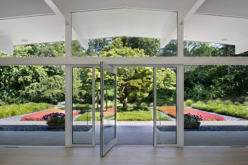 New Canaan Residence by Joel Sanders Architect