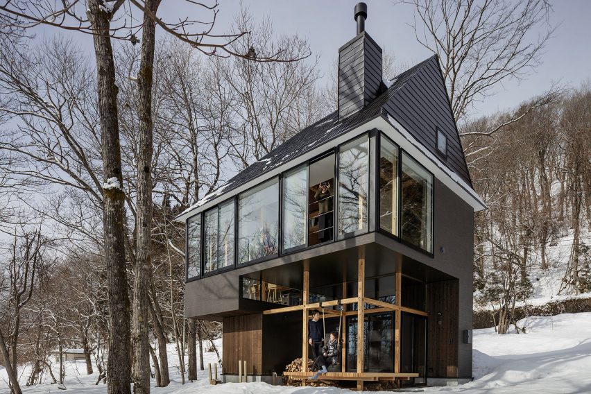 Nojiri-ko Nature Platforms by SUGAWARADAISUKE Architects