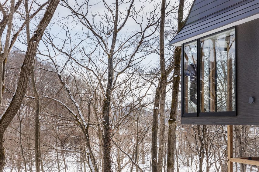 Nojiri-ko Nature Platforms by SUGAWARADAISUKE Architects