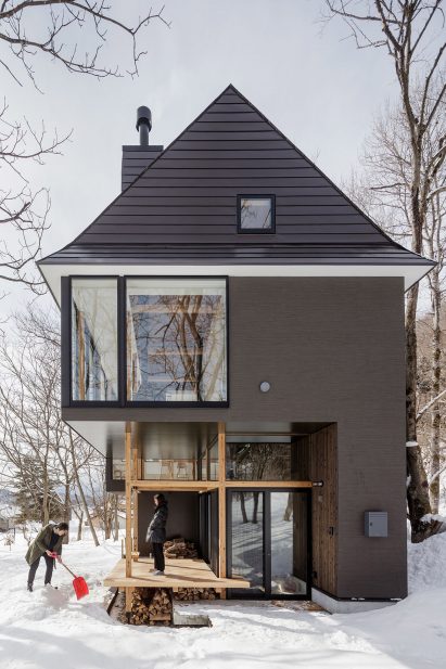 Nojiri-ko Nature Platforms by SUGAWARADAISUKE Architects