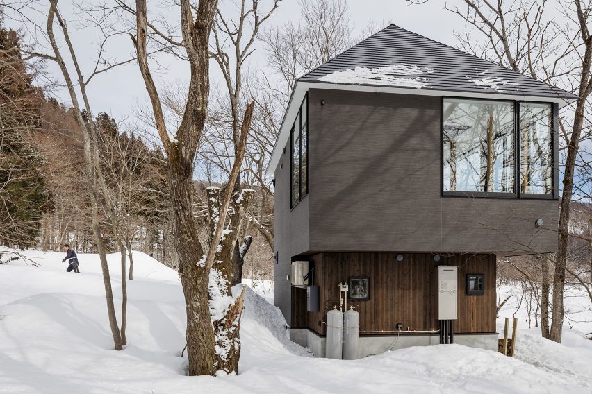 Nojiri-ko Nature Platforms by SUGAWARADAISUKE Architects