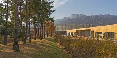 CoRe Architects converts Korean War bunker into community arts centre