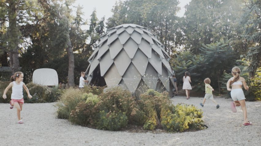 Pinecone mobile gazebo by mmcité1 and Atelier SAD