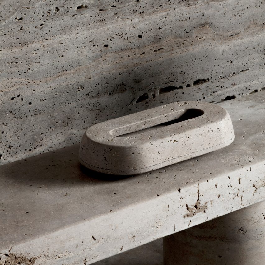 Primitif by Francesco Balzano and Valeriane Lazard