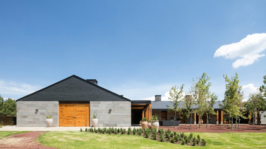 San Francisco Ranch by AE Arquitectos