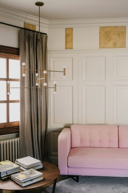 Sant Gervasi apartment by Isabel Lopez Vilalta