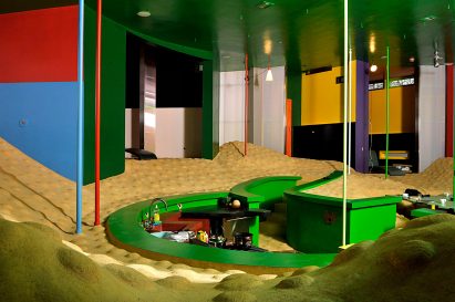 Shaping the World at the V&A