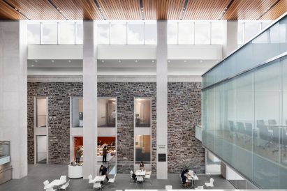 Simpson International Building Princeton by KPMB