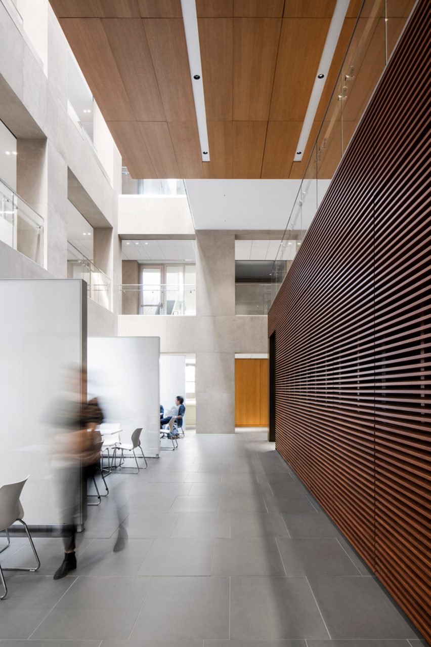 Simpson International Building Princeton by KPMB