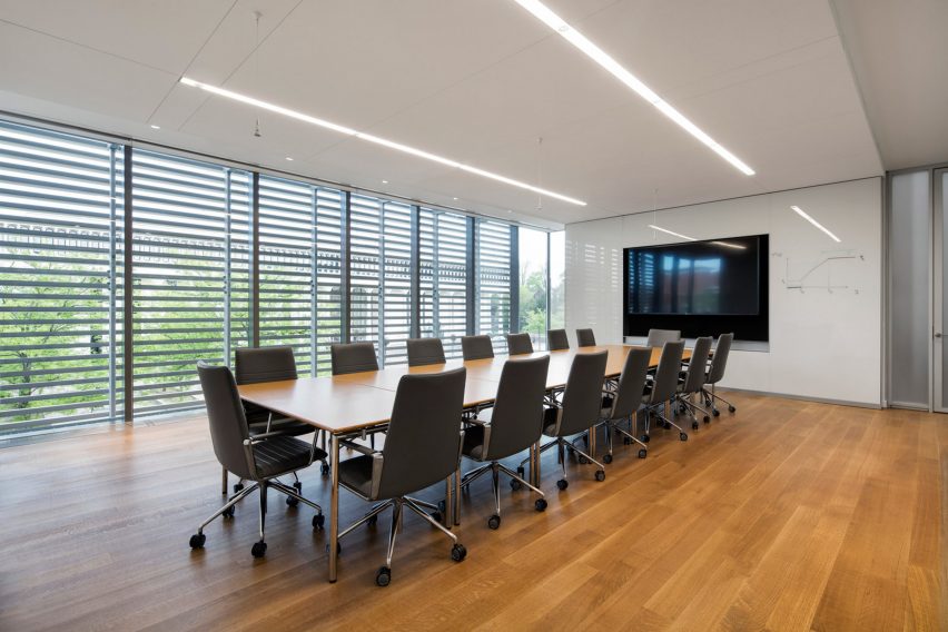 Simpson International Building Princeton by KPMB