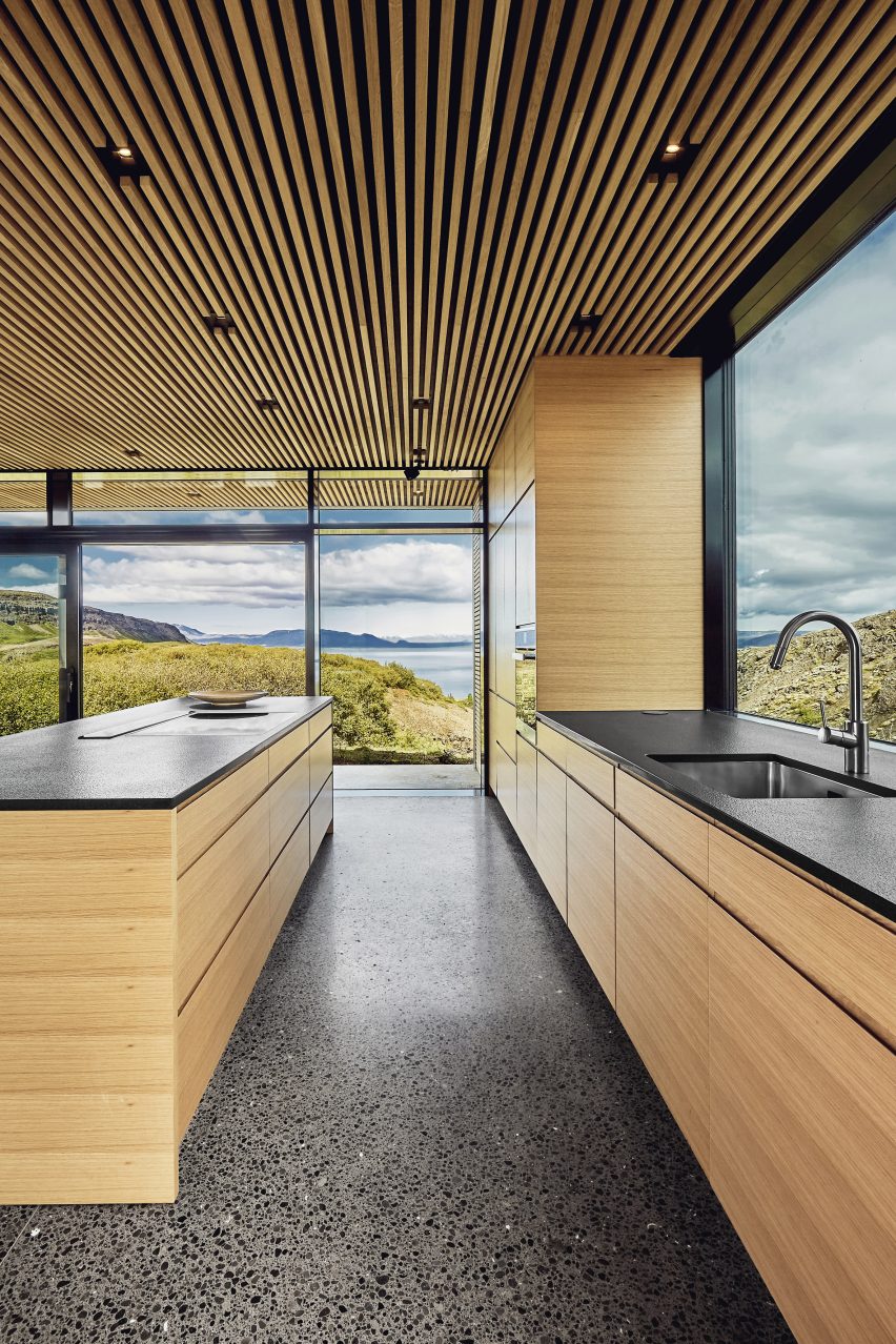 Summerhouse in South Iceland by Gláma Kím