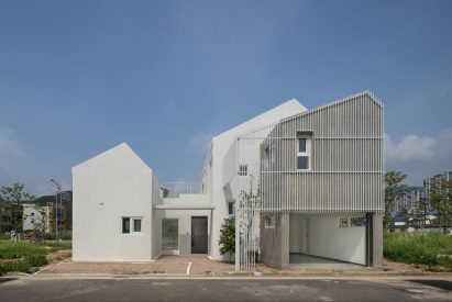 Yangsan Eorinjip by RAUM Architects Group