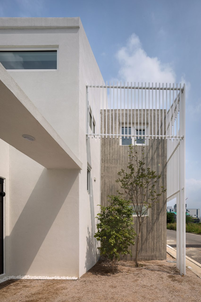 Yangsan Eorinjip by RAUM Architects Group
