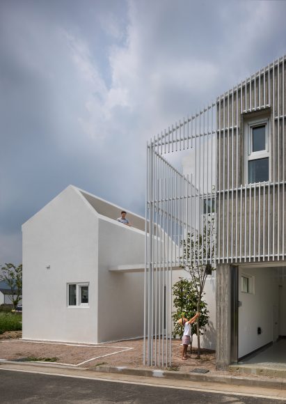 Yangsan Eorinjip by RAUM Architects Group