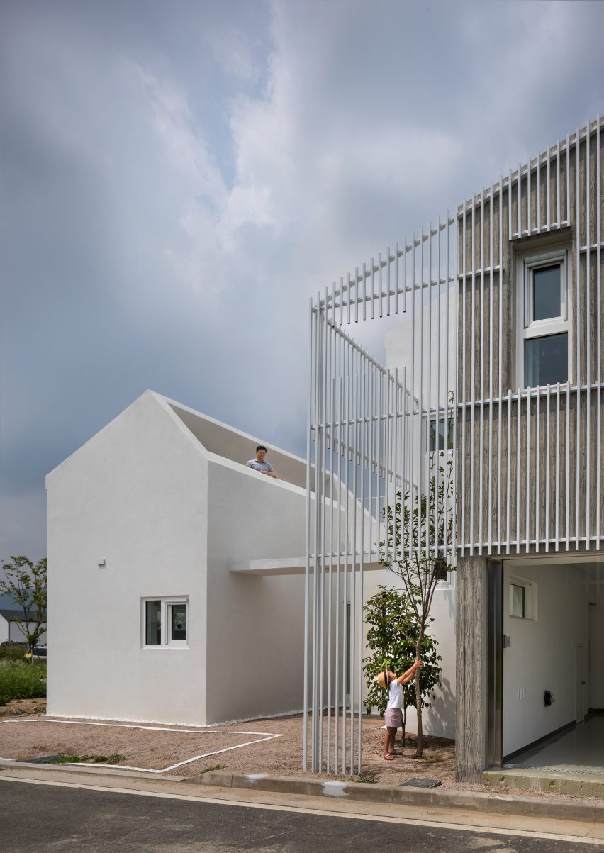 Yangsan Eorinjip by RAUM Architects Group
