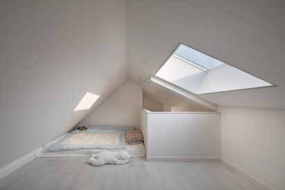 Yangsan Eorinjip by RAUM Architects Group