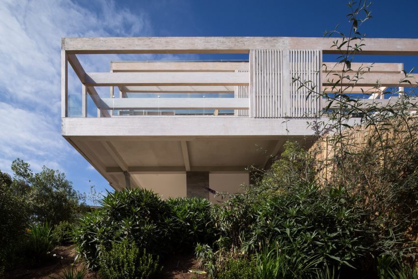 12 Cachagua by Mobil Arquitectos