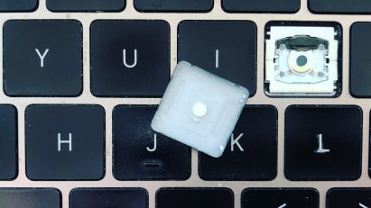 MacBook and MacBook Pro users in California filed a class-action lawsuit against Apple