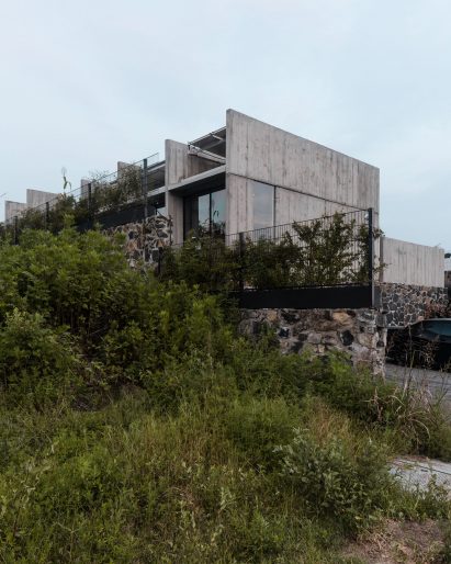 AT House by Laurent Herbiet