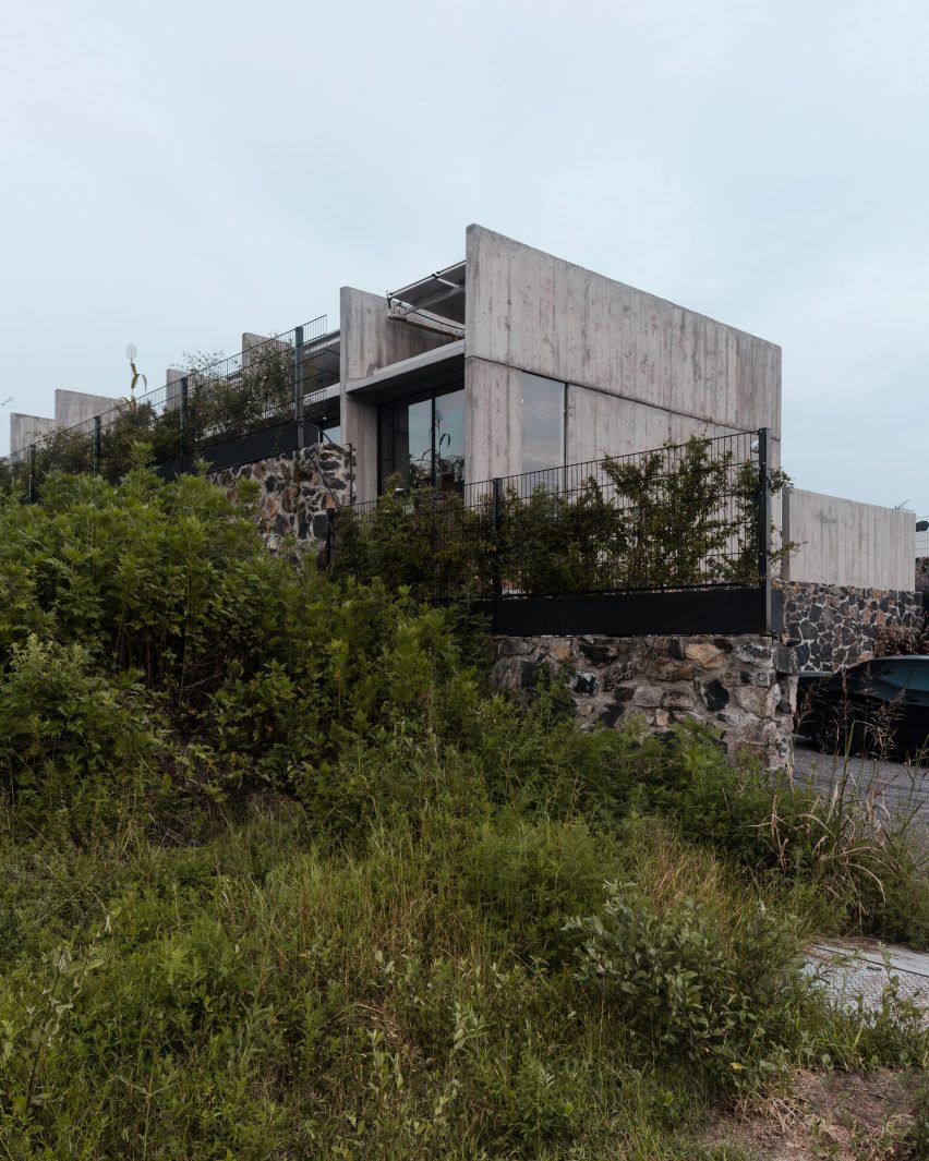 AT House by Laurent Herbiet