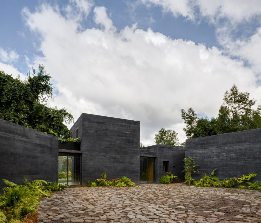 Casa Bruma by Fernanda Canales and Claudia Rodríguez