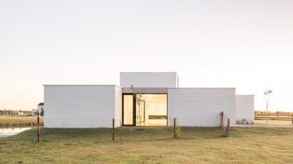 Casa Lucia by BHY Arquitectos