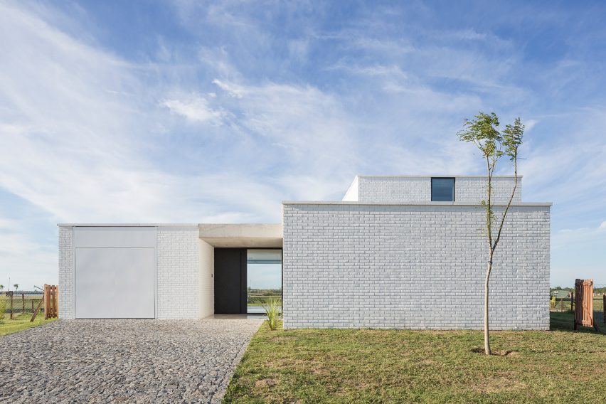 Casa Lucia by BHY Arquitectos