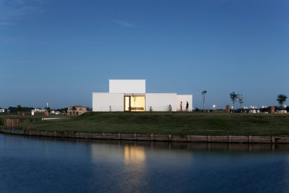Casa Lucia by BHY Arquitectos