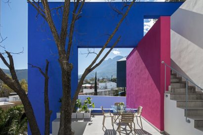 Casa TEC 205 by Moneo Brock Studio