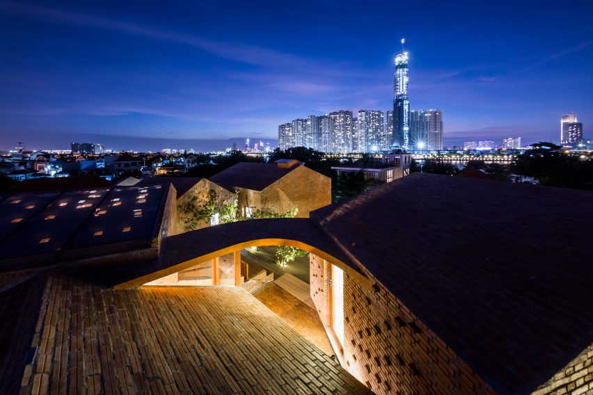 Chuon Chuon Kim 2 Kindergarten by Kientruc O