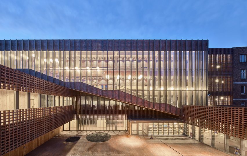 Department of Radio by Grupa 5 Architekci
