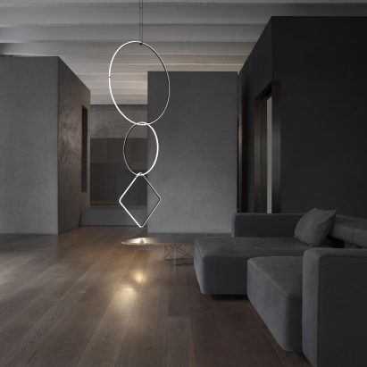 Michael Anastassiades creates modular lighting system based on jewellery chains for Flos
