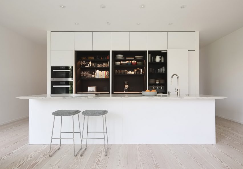 Gable House by Edmonds Lee Architects