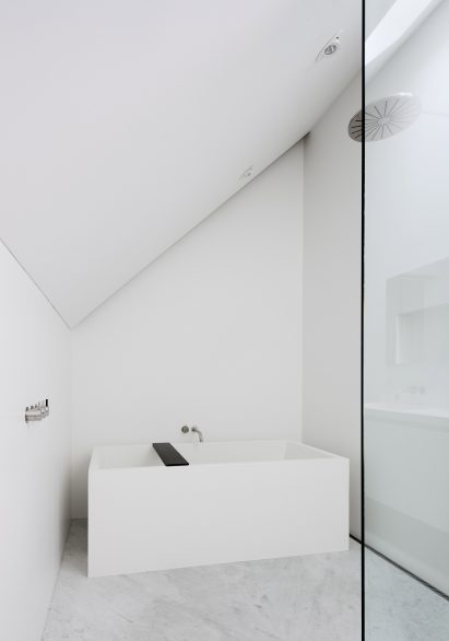 Gable House by Edmonds Lee Architects