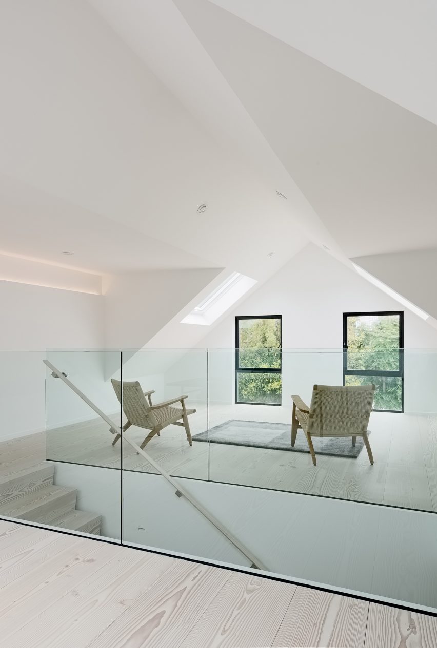Gable House by Edmonds Lee Architects